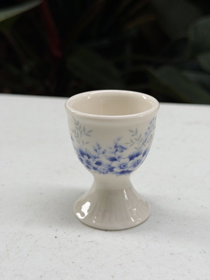 One piece egg holder (Category: Coffee & Tea Tableware) located in Davao. Submitted by parteawares2 (Listing ID 1466011876, Image 2). Description: One piece egg holder Marui brand made in Japan .