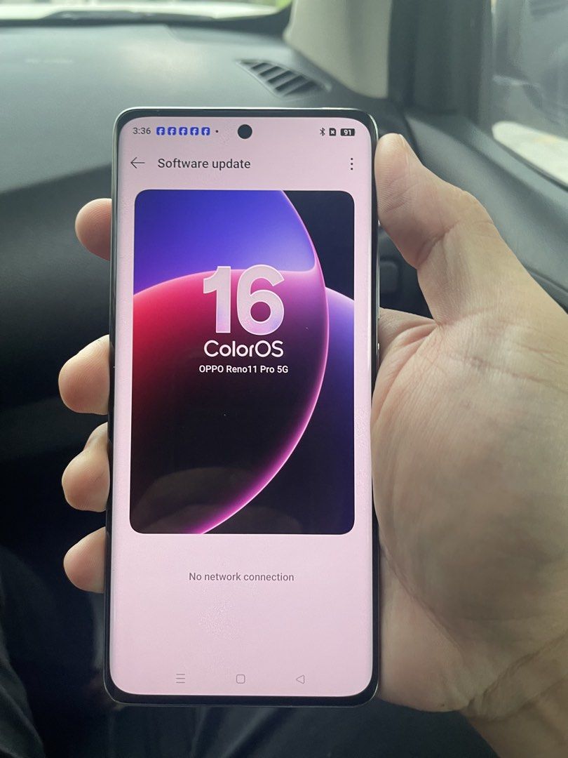 Oppo Reno 11 Pro 5G (Category: OPPO) located in Manila. Submitted by geh.dg (Listing ID 1466125268, Image 1). Description: Charger & Unit only! Issue: may pasag yung glass sa likod pero good and working pa overall.. Pasig or bulacan meetup.