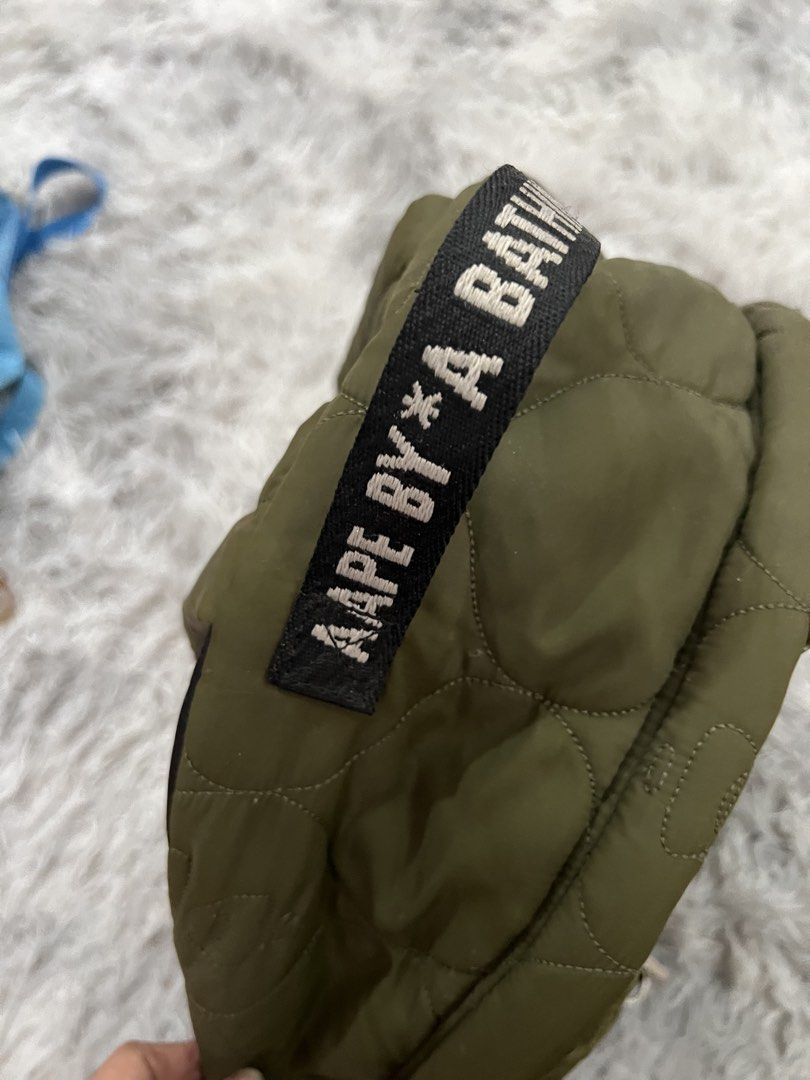 Original Bathing Ape backpack (Category: Backpacks) located in Quezon City. Submitted by tangled8 (Listing ID 1465955941, Image 3). Description: Original BAPE backpack bought in Japan.