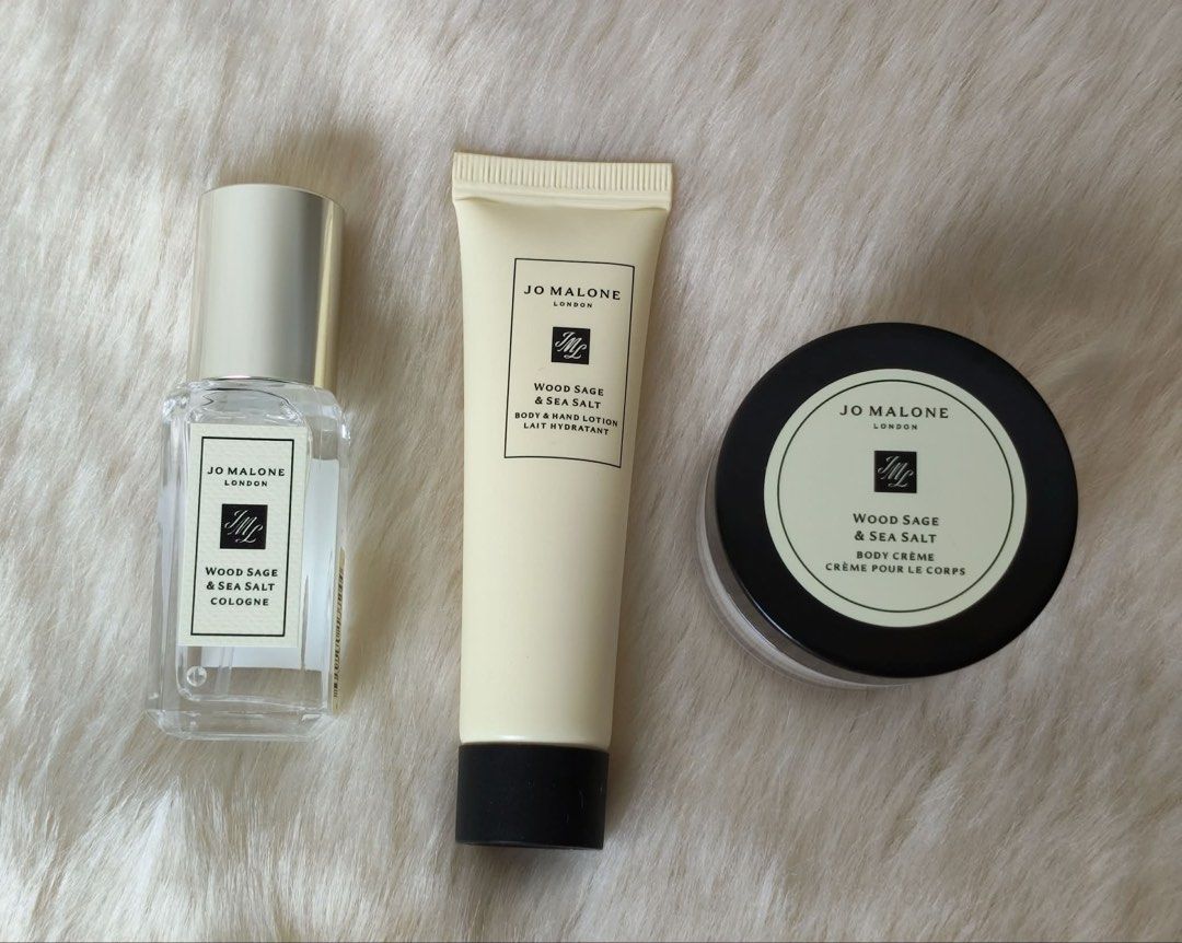 Original Jo Malone (Category: Fragrance & Deodorants) located in Quezon City. Submitted by docshop.orig (Listing ID 1466057582, Image 2). Description: 🌺 Buying this bundle saves you 248 pesos. Perfect as a gift this Holiday Season🎄💝 .