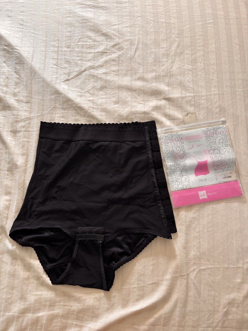 Original Wink Binder (Category: Undergarments & Loungewear) located in Santa Ana. Submitted by bellellee (Listing ID 1466005343, Image 1). Description: Used few times Super okay pa condition Size large Not faded. 2nd photo color due sa light ng photo Slightly negotiable FREE SF.