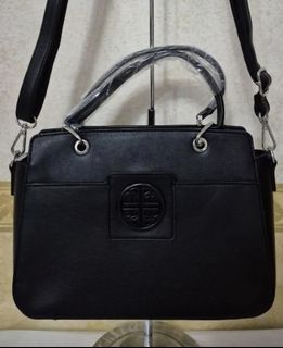 (Category: ) located in . Submitted by dailyhappyfinds (Listing ID 1466100918, Image 1). Description: .