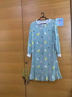 (Category: ) located in . Submitted by Cn_apparel (Listing ID 1465961037, Image 1). Description: .
