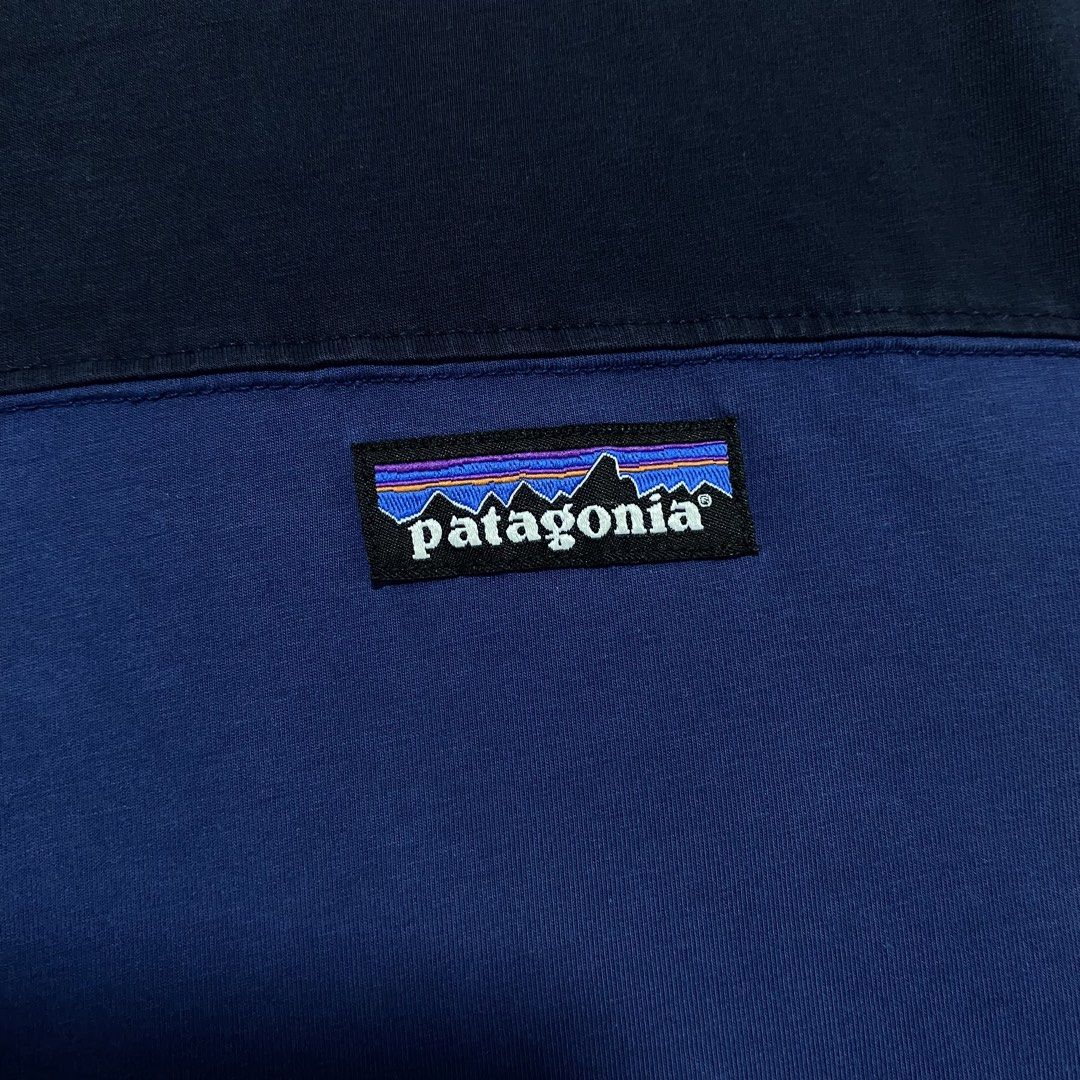 Patagonia shirt (Category: Formal Shirts) located in Bislig. Submitted by kre_jey.24 (Listing ID 1466105120, Image 3). Description: Dimes 21x27 Medium Excellent condition Color rate 9.5/10 Need wash only.
