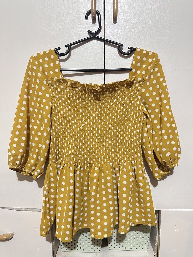 Peplum polka (Category: Blouses) located in Tandag. Submitted by kawaiispreloved (Listing ID 1466069469, Image 1). Description: Small to medium size.