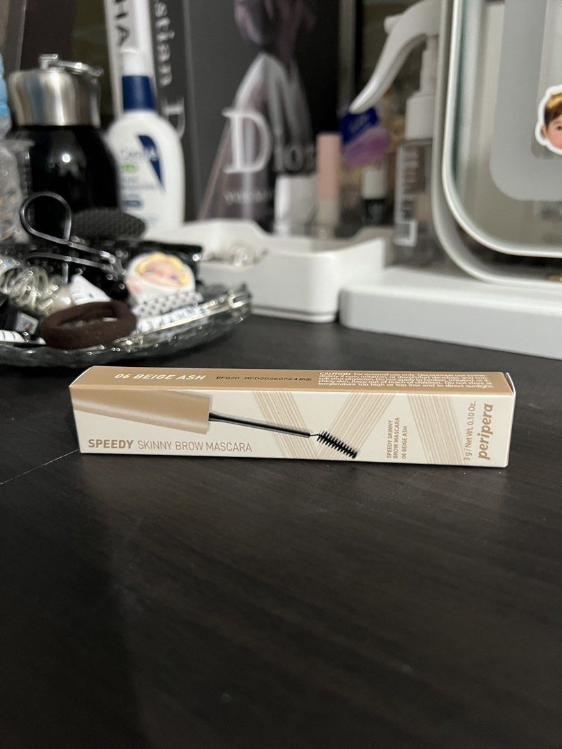 Peripera Speedy Skinny Brow Mascara (Category: Makeup) located in Manila. Submitted by love.kyrst (Listing ID 1465970615, Image 2). Description: tried once on one brow with original packaging.