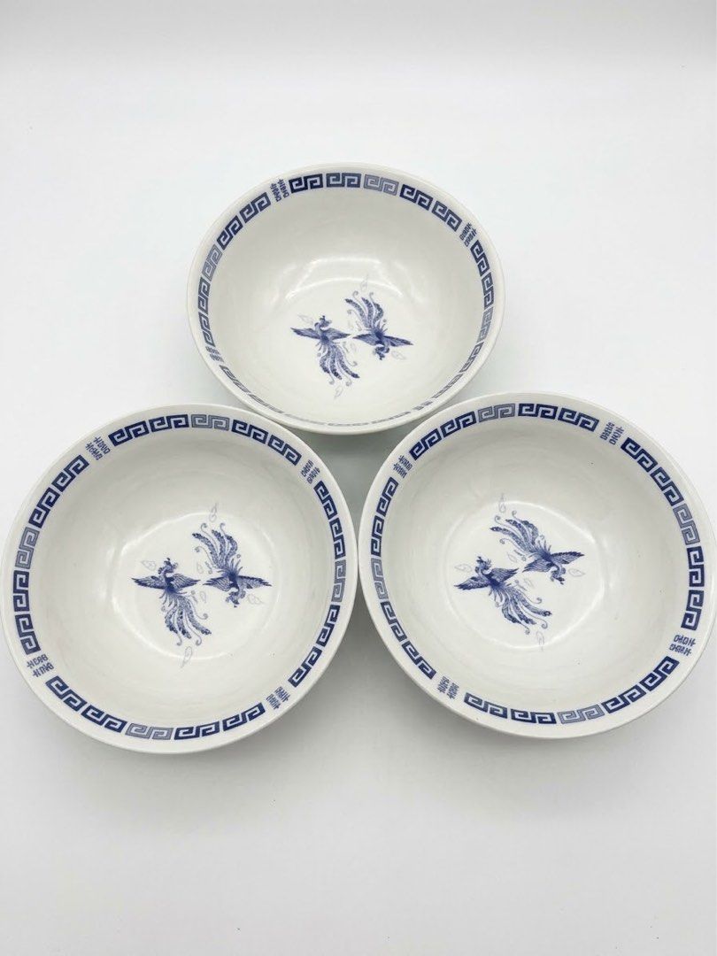 Phoenix ceramic bowls (Category: Other Kitchenware & Tableware) located in Manila. Submitted by rlab_japan_thrift (Listing ID 1466054667, Image 1). Description: Vintage Blue & White Phoenix Ceramic Ramen/Soup Bowls (Set of 3) 💙🐦 A classic set of vintage blue-and-white porcelain ramen bowls featuring a pair of mythical phoenixes (Fenghuang) in flight, double happiness (Shuangxi) characters, and a traditional key-fret border. Perfect for serving 