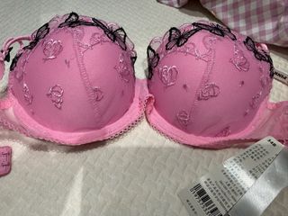 （分類：）位於 。 由 katherine195 提交（商品編號 1466140796，圖片 1）。簡介： 。
