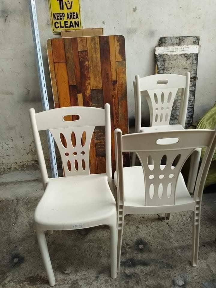 Plastic Chair Hampas Chair (Category: Chairs) located in Manila. Submitted by redonline (Listing ID 1465965702, Image 2). Description: PLASTIC CHAIR/HAMPAS CHAIR Black ₱430 White ₱450 Chairs Size: 15x16.5x34 🌸UNBREAKABLE 🌸Elegant Design 🌸💯% High Quality ☑️Maganda, Matibay at Makunat💯 Dikalidad at Subok na sa TIBAY...Gamit na pang matagalan!🤗 ON HAND BRAND NEW Mode of Payment: Gcash,COD Same day delivery PM for orders and inquiries.