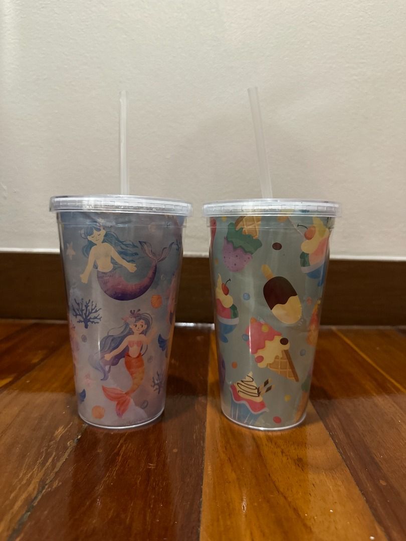 Plastic Straw Cups Set (Category: Water Bottles & Tumblers) located in Makati City. Submitted by travelfinds34611 (Listing ID 1466100452, Image 1). Description: BRAND NEW. NEVER USED. Plastic Straw Cups Set 2 Designs: Mermaids & Ice Cream .