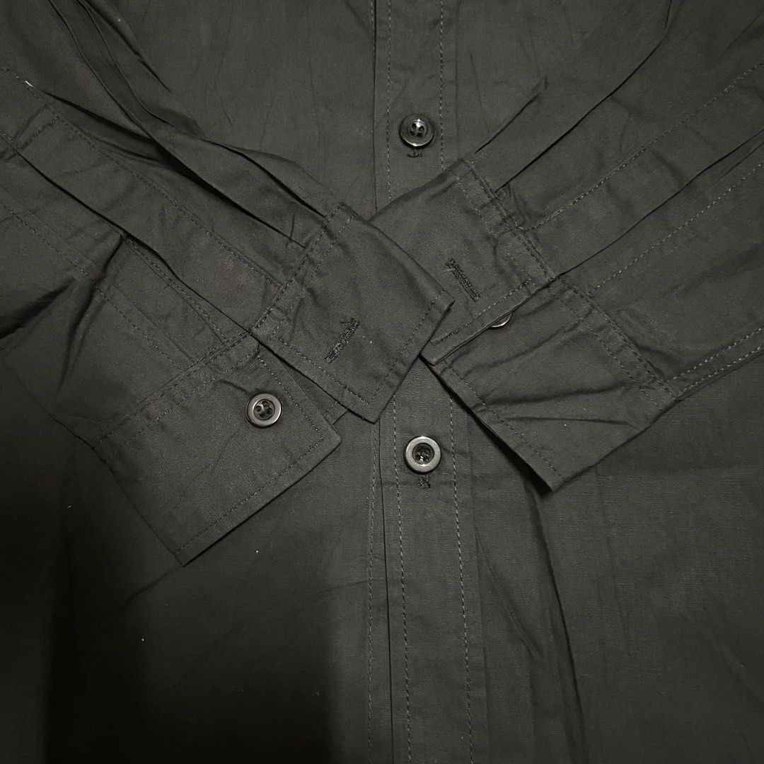 play button down (Category: Formal Shirts) located in Taguig. Submitted by xi_xxix1129 (Listing ID 1466082753, Image 3). Description: xl on tag 20.5x30” as new crispy condition 249php +sf no cod taguig location 📩📩📩.