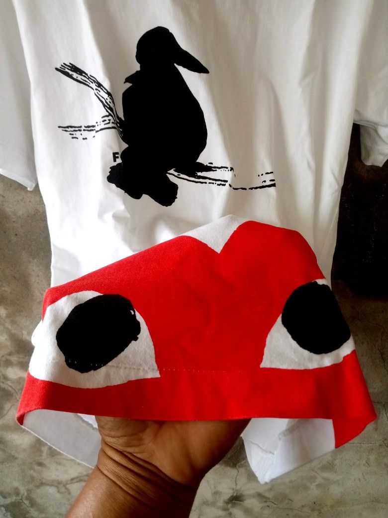Play Comme Des Garcons (Category: Tshirts & Polo Shirts ) located in Manila. Submitted by boldfalcon.38de78 (Listing ID 1465958651, Image 2). Description: Play Comme Des Garcons As new Condition Size XL W - 20 L - 28.5 10/10 color rate Php 950 + sf.