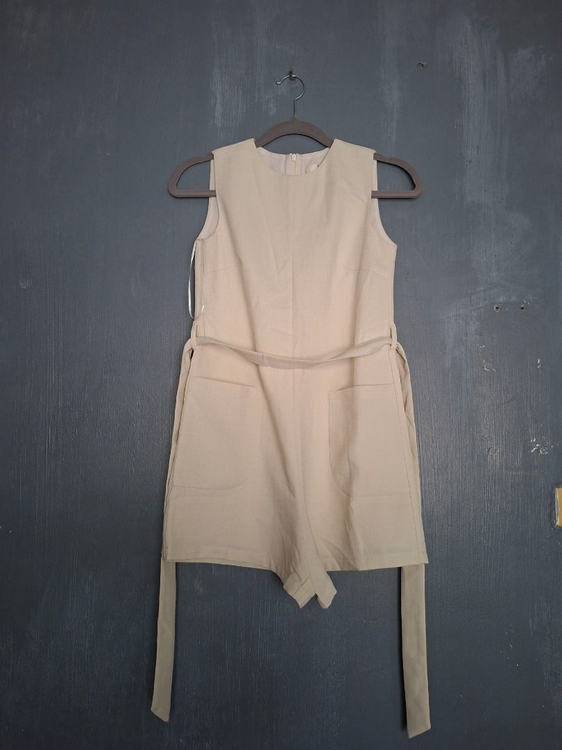 Playdress XS (Category: Rompers) located in Caloocan City. Submitted by rarestone_96a354 (Listing ID 1466005979, Image 1). Description: .