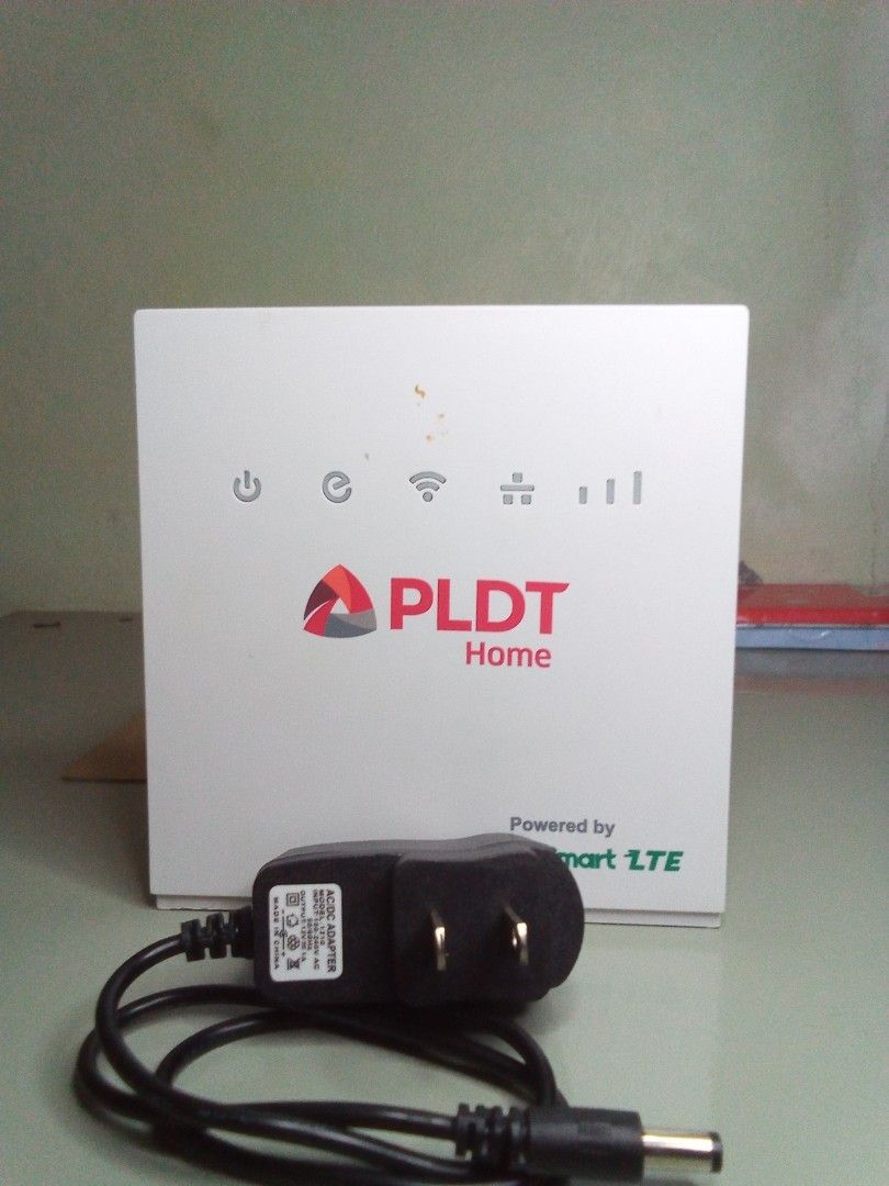 PLDT Home Prepaid WiFi Modem (Loadable) (Category: Office & Business Technology) located in Manila. Submitted by noblecrystal_67f41e (Listing ID 1465980054, Image 1). Description: PLDT Home Prepaid WiFi Modem Loadable Condition: Fully working, no issues, minimal stains only no electrical wear. Signal Strength: Strong and stable, upto 150 to 300 mbps depends on your location. Networks: SMART, TNT, DITO only. Price: 650 (Slightly Negotiable) Inclus