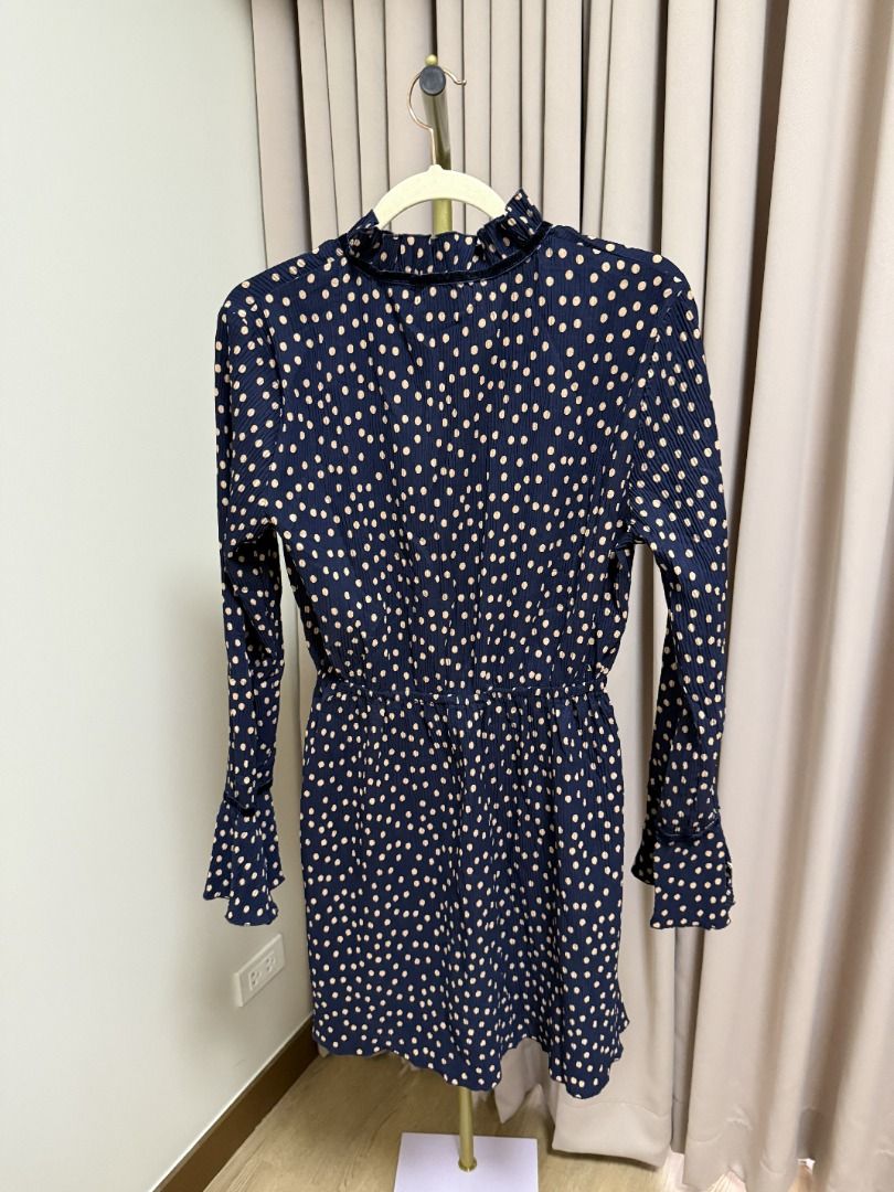 Polka Dots Dress | Fits S-M (Category: Dresses) located in Marikina City. Submitted by tashdeclutters. (Listing ID 1466017822, Image 2). Description: ✨ Polka Dots Dress | Fits S-M - P290 ✨ Condition 3: Good/Lightly Used 🛍️ Purchased in: Philippines ✨ @tashdeclutters ✨ Created to share the things that no longer spark joy with Tash — and hopefully, let them spark joy for someone else. 🤍 📌 SHOP POLICIES • Prices posted are FINAL. • NO LOWBALLERS.
