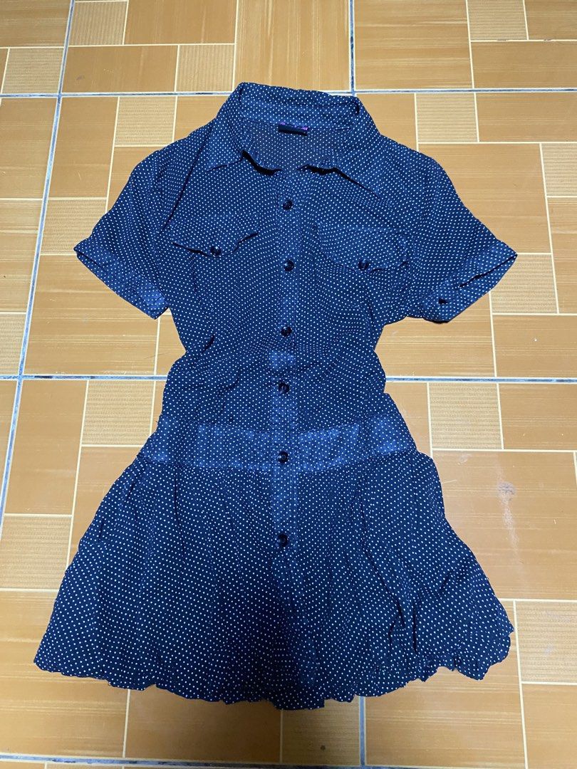 Polka Mon Soi Mini Dress (Category: Dresses) located in Siniloan. Submitted by klo.zettefinds (Listing ID 1465960890, Image 3). Description: - good fabric!! - a low waist illusion with double lining - upper part is a bit see through, best for late night party or summer fit - fits small to semi med sized .