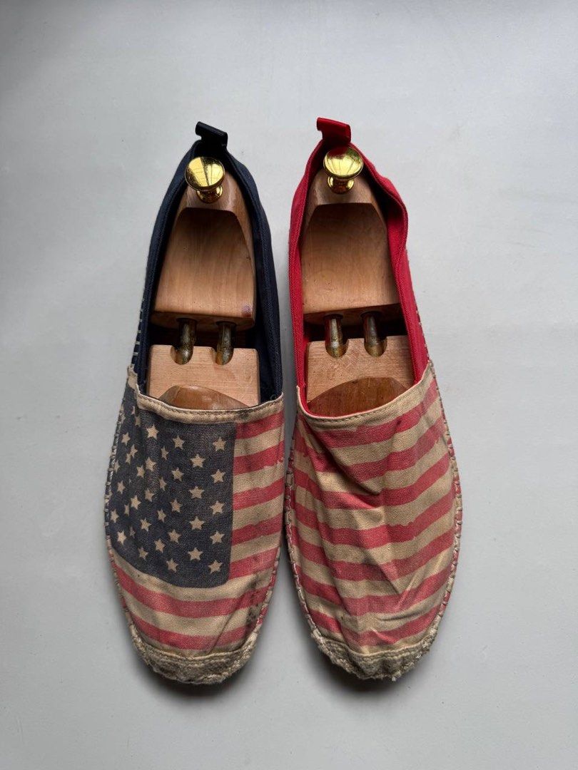 Polo Espadrilles (Category: Casual Shoes) located in Cagayan de Oro. Submitted by thrift_crate.ph (Listing ID 1466028846, Image 1). Description: ᴘᴏʟᴏ ᴇsᴘᴀᴅʀɪʟʟᴇs 𝟷𝟹ᴜs / 𝟹𝟷ᴄᴍ 𝐒𝐢𝐳𝐞: 13US / 31cm 𝐂𝐨𝐧𝐝𝐢𝐭𝐢𝐨𝐧 𝐫𝐚𝐭𝐞: 10/10 𝐂𝐨𝐥𝐨𝐫 𝐫𝐚𝐭𝐞: 10/10 Issue/s: NO ISSUES ————————— 𝐌𝐢𝐧𝐞: ₱1698 𝐒𝐭𝐞𝐚𝐥: ₱1798 𝐆𝐫𝐚𝐛: ₱1898 SHIPPED + Shipping Fee ———————————— Disclaimer: Thrift Crate is an independent shop and is not affiliated wit