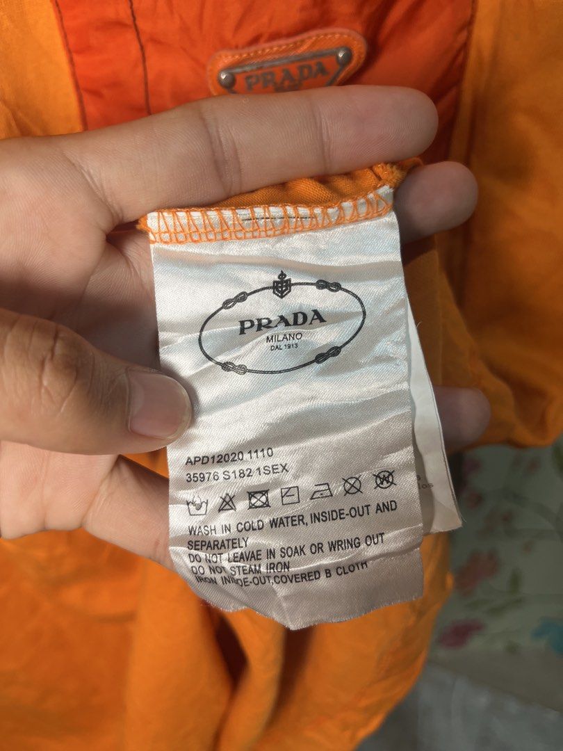prada (Category: Tshirts & Polo Shirts ) located in Bago City. Submitted by mary-joy3 (Listing ID 1466109908, Image 3). Description: prada shirt no issue need wash excellent condition fit large complete tags.