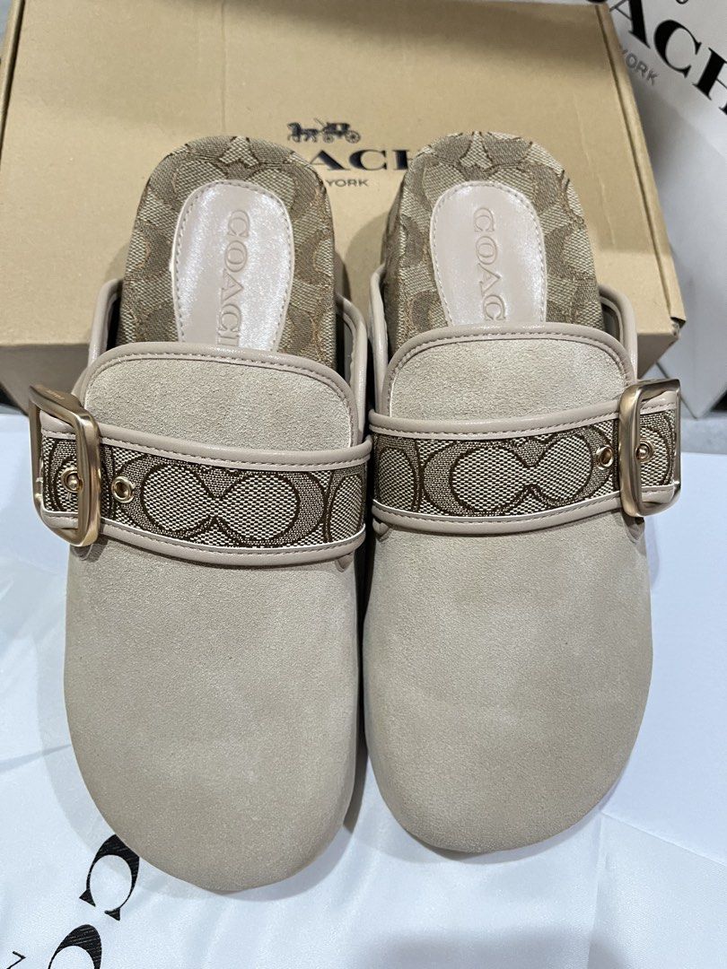 Pre order (Category: Loafers) located in Taytay. Submitted by prettypicks_1188 (Listing ID 1465990947, Image 1). Description: Size 35-42.