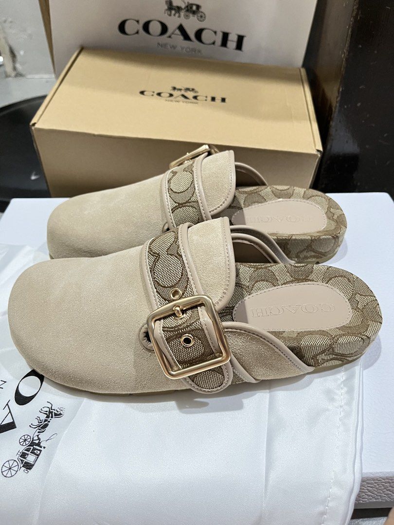 Pre order (Category: Loafers) located in Taytay. Submitted by prettypicks_1188 (Listing ID 1465990947, Image 2). Description: Size 35-42.