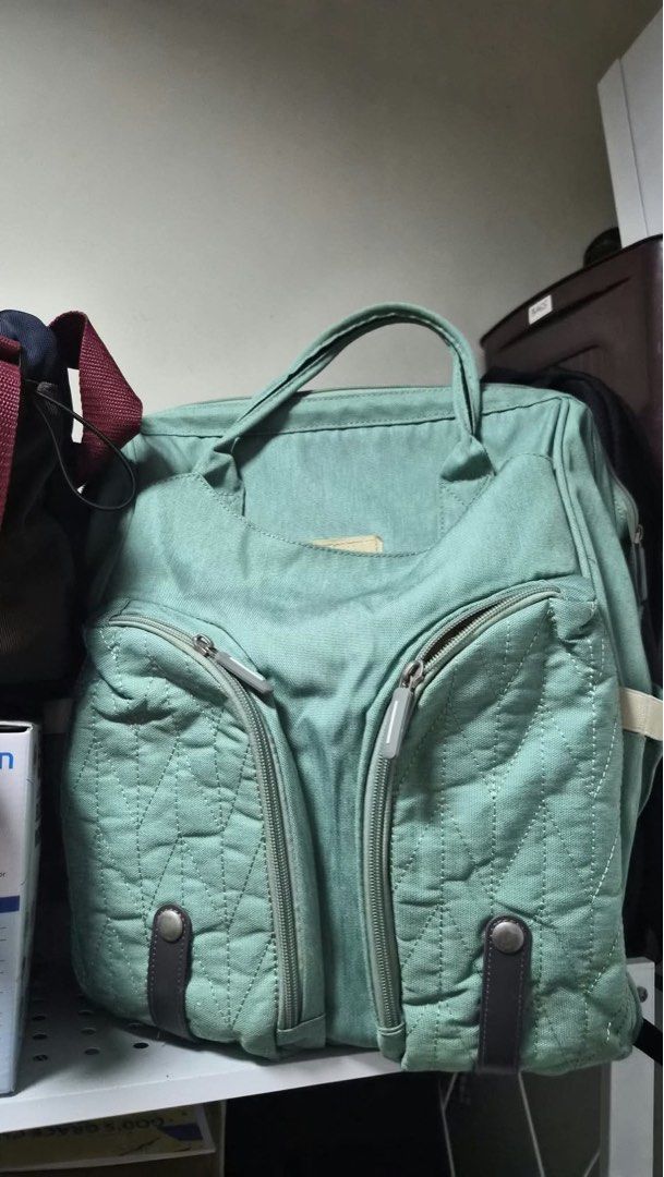 Pre-loved baby bag with foldable diaper changing provision (Category: Diaper Bags & Wetbags) located in Pasig City. Submitted by goodfindstudio.ph (Listing ID 1466057248, Image 1). Description: Pre-loved baby bag with foldable diaper changing provision.