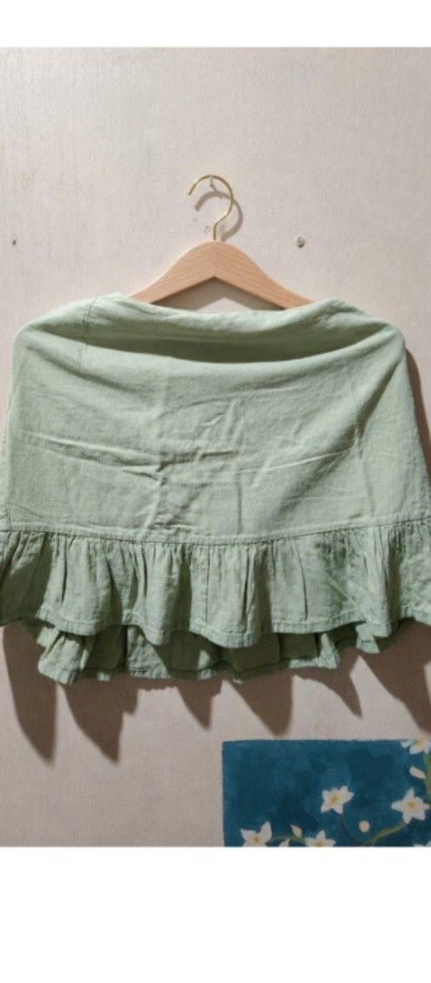 PRELOVED Clothing bundle tops and skirt (Category: Shirts) located in Polangui. Submitted by shami_05 (Listing ID 1466069482, Image 2). Description: - Bundle of 7 assorted women's clothing items - Yung iba di pa gamit - PM for measurements or questions! - Pwede sa mga resellers - RFS: decluttering .