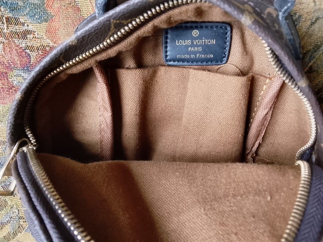 Preloved LV mini bagpacks Take all 2 (Category: Luxury Bags & Wallets) located in Alicia. Submitted by celynahambotruecelyna39 (Listing ID 1466103520, Image 3). Description: normal sign of use sa handle..