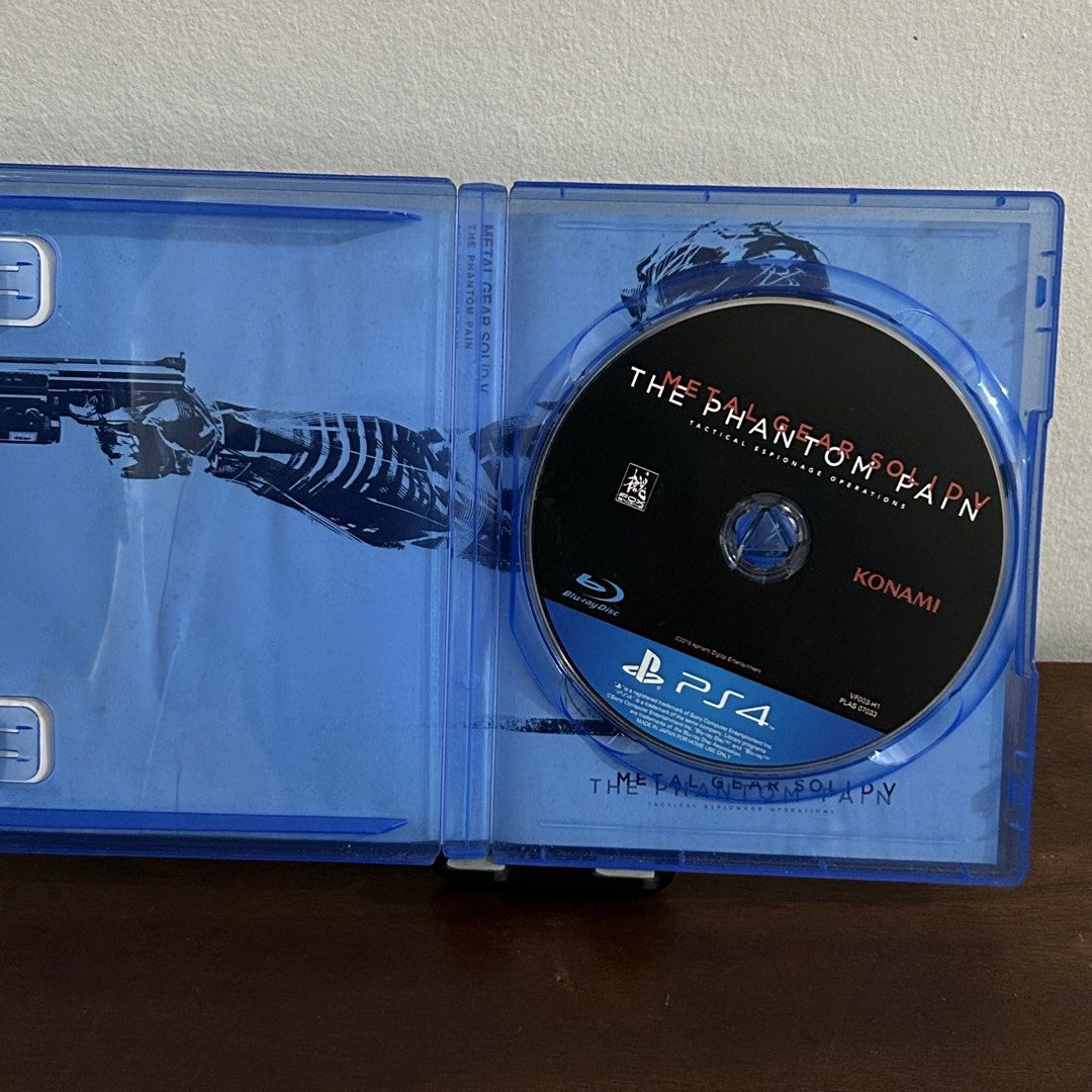 PS4: Metal Gear Solid V: The Phantom Pain (Category: PlayStation) located in Quezon City. Submitted by argamenest (Listing ID 1466148029, Image 3). Description: Item tested and working (can provide additional pics and vids for sure buyers only) 📍 Fairview QC.