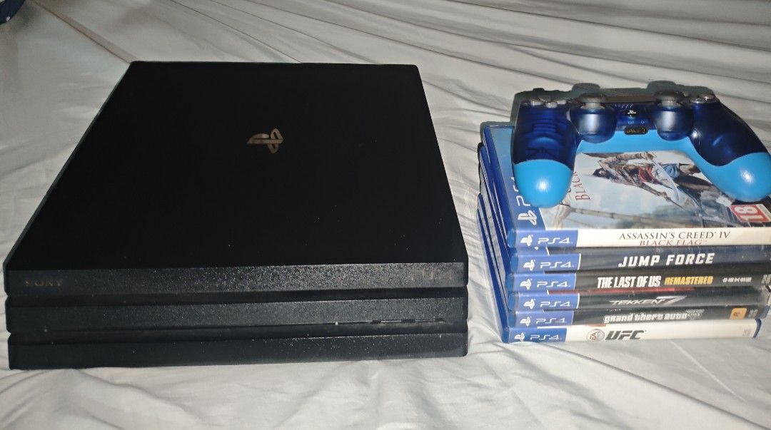 PS4 Pro 1TB (Category: PlayStation) located in Antipolo. Submitted by antonjobe (Listing ID 1466109781, Image 1). Description: PS4 Pro 1TB 13.52 Firmware Inclusions: - 1 Controller (stick drift) - HDMI cable and Power Cable - 7 Physical games (NBA 2K16 walang case) - Needs cleaning Location: Angono/Antipolo.