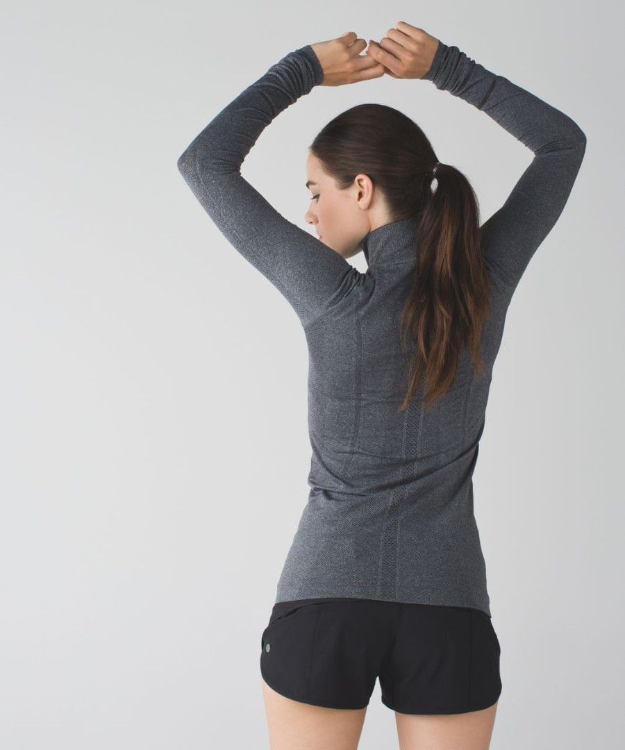 PUMA long sleeves (Category: Activewear) located in Quezon City. Submitted by corrnic (Listing ID 1466002025, Image 1). Description: .