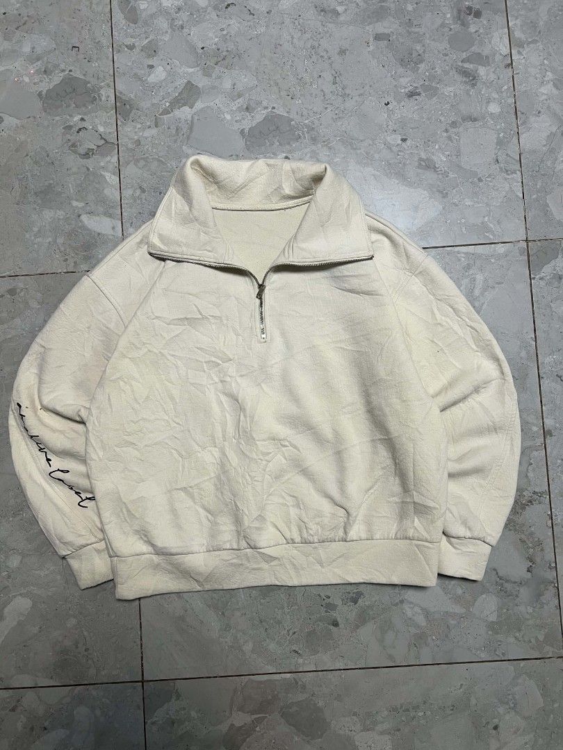 Quarter zip (Category: Coats, Jackets and Outerwear) located in General Santos City (Dadiangas). Submitted by rexthegreat (Listing ID 1466121931, Image 1). Description: .