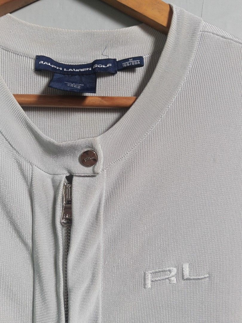 Ralph Lauren (Category: Announcements) located in Lingayen. Submitted by mjaymerin (Listing ID 1465971679, Image 2). Description: ▪️RALPH LAUREN ▪️DIMES:19/27LONGBACK-29 ▪️COLOR RATE:9/10 ▪️CONDITION:9/10 ▪️ISSUE:NEEDWASH/STAIN.