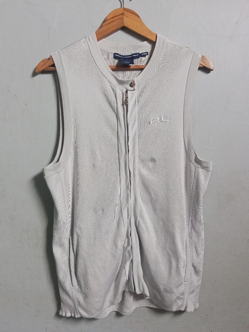 Ralph Lauren (Category: Announcements) located in Lingayen. Submitted by mjaymerin (Listing ID 1465971679, Image 1). Description: ▪️RALPH LAUREN ▪️DIMES:19/27LONGBACK-29 ▪️COLOR RATE:9/10 ▪️CONDITION:9/10 ▪️ISSUE:NEEDWASH/STAIN.