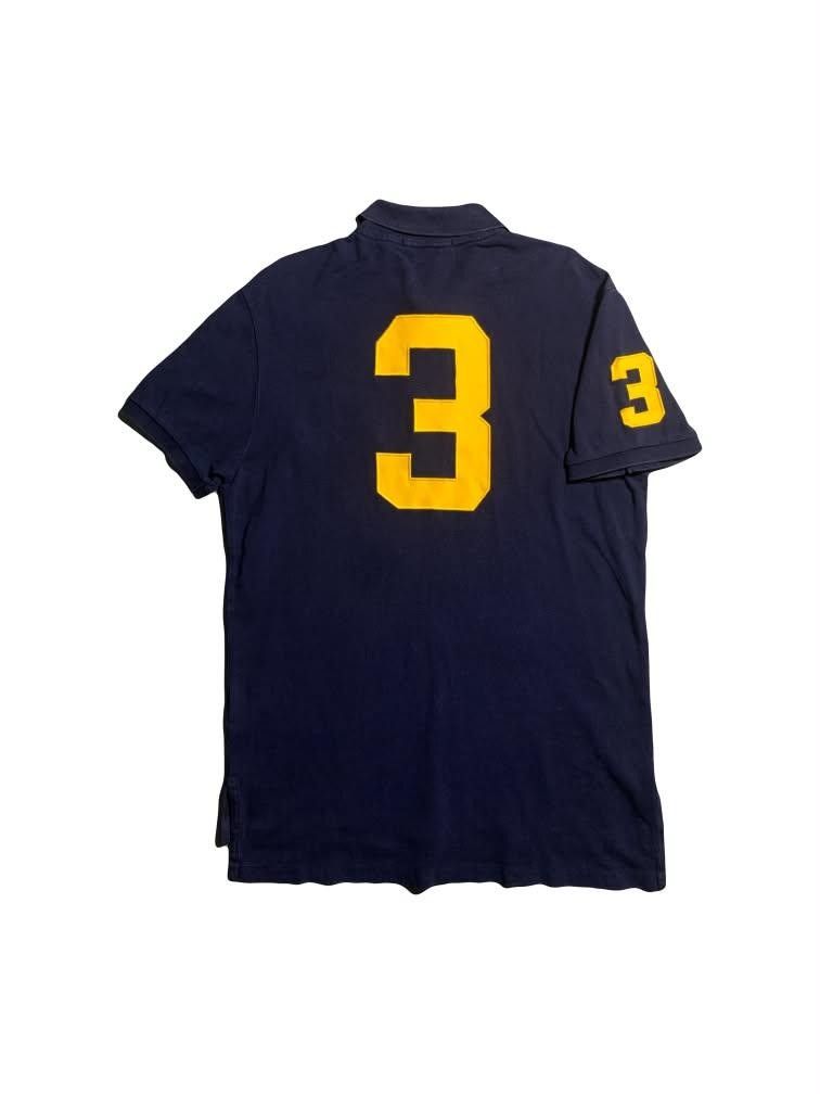 Ralph Lauren double pony with backhit (Category: Tshirts & Polo Shirts ) located in Caloocan City. Submitted by silver.itsmeluna (Listing ID 1466056148, Image 2). Description: 22 x 28 color rate: 9.3/10 condition: good-excellent flaw: sign of usage.