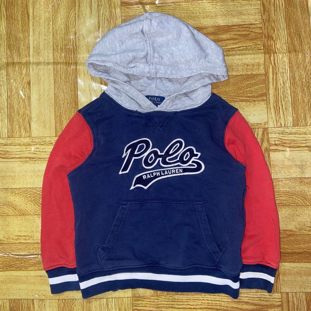 Ralph Lauren Kids Jacket (Category: Luxury Apparel) located in Dasmarinas. Submitted by thrift2gems (Listing ID 1466124182, Image 1). Description: Ralph Lauren Kids Jacket (4 year old)✨ -COLOR RATE: 9.3/10 -CONDITION: 9.3/10 -ISSUE: NONE.