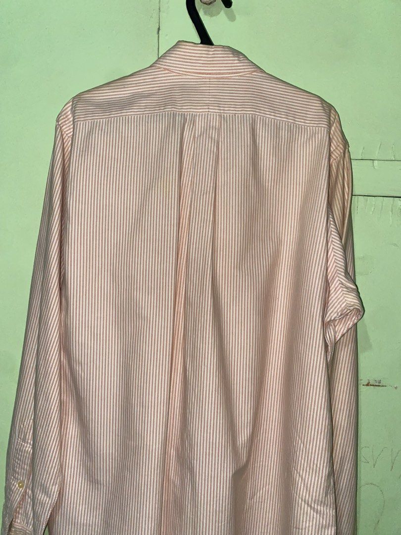 Ralph Lauren Longsleeve Polo (Category: Tshirts & Polo Shirts ) located in Makati City. Submitted by milesflores23 (Listing ID 1466128750, Image 2). Description: 15 by 1/2 34/35 Negotiable for sure buyer Rfs: Decluttering .