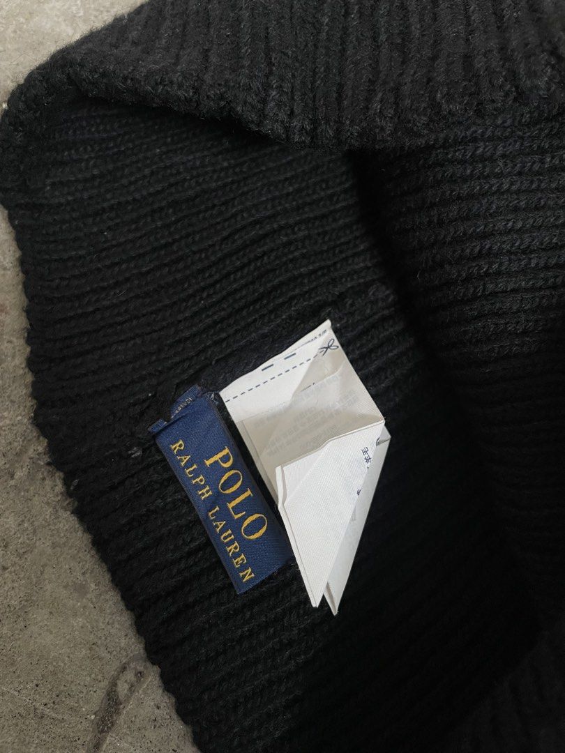 Ralph Lauren Polo Bear Bonnet (Category: Beanies) located in Polomolok. Submitted by michaelorodio9504 (Listing ID 1466155354, Image 3). Description: One size fit all No issue Excellent 9.5/10 Color rate.