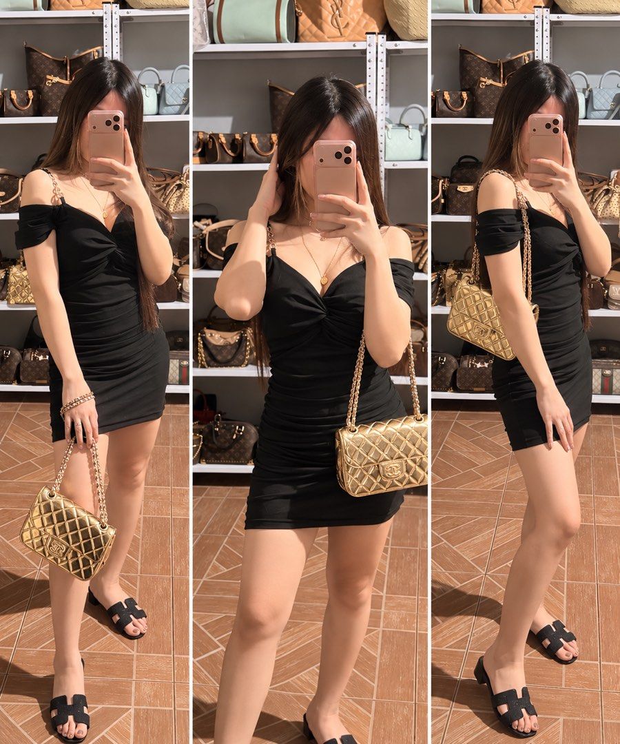 Rare Metallic Gold Single flap 20cm (Category: Luxury Bags & Wallets) located in Manila. Submitted by minimaison (Listing ID 1466104023, Image 2). Description: PM FOR THE DETAILED PIC.