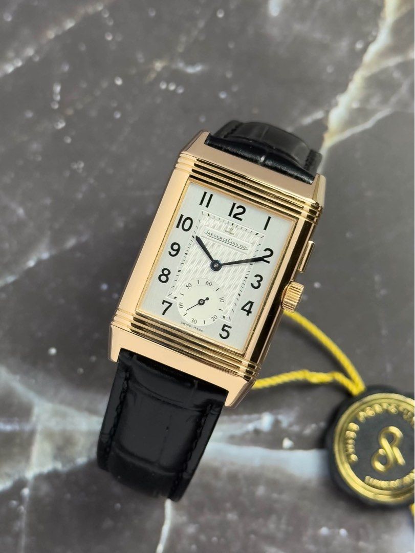 Reverso Duo Second Timezone RG (Category: Men's Watches) located in Makati City. Submitted by swissperpetual (Listing ID 1465991596, Image 1). Description: Jaeger-LeCoultre Reverso Duo Second Time Zone Rose Gold JLQ2712510 42.2 x 26.0 mm 2015 Complete Set Condition: 9/10 (Excellent condition) Price: P888,000 Negotiable 🤝 7 Day Moneyback Guarantee 🧑‍🔧 1 Year SP Service Warranty 💱 Trades Offers and Pre-orders Accepted 💳 Credit Card Options Ava