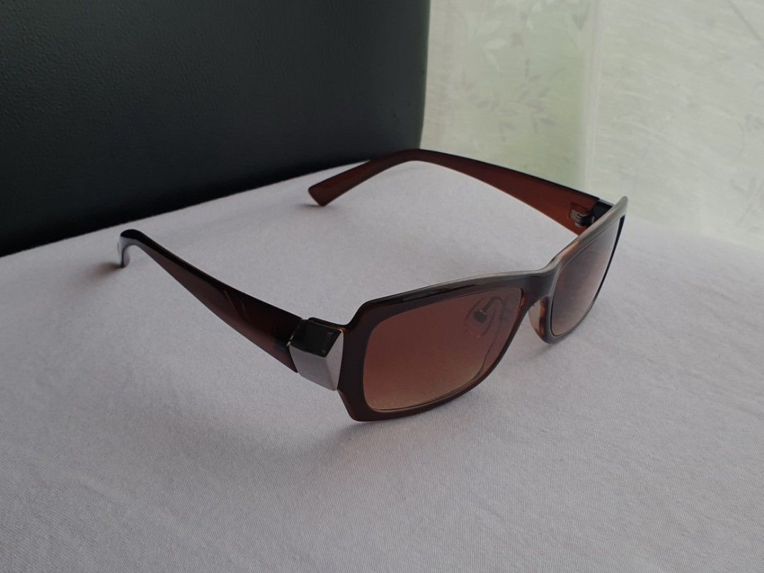 Rimowa Eyeglass Sunglass Frame (Category: Sunglasses & Eyewear) located in Quezon City. Submitted by WasalakTwo (Listing ID 1466150919, Image 3). Description: Bought in Japan Good as new Authentic Excellent condition Clean and presentable Lens are graded, but replaceable Open for delivery nationwide Front Width 14.4cm Front Height 4.3cm.