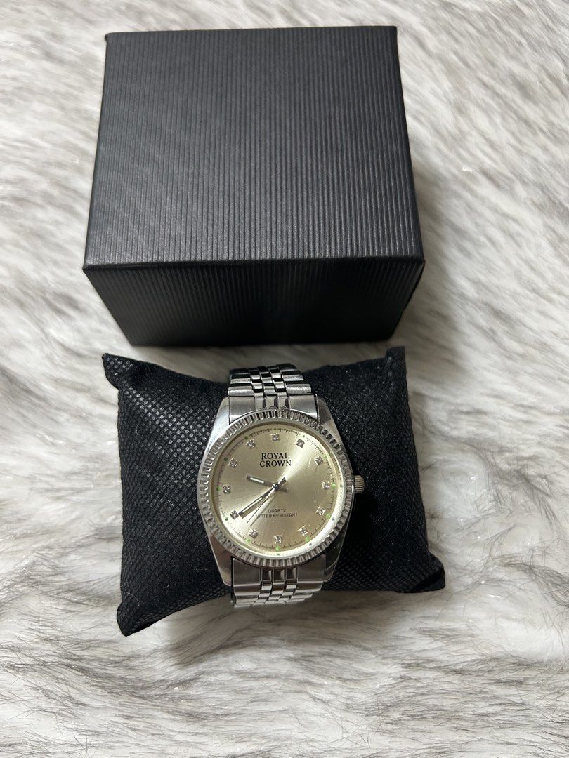 Royal Crown Watch (Category: Women's Watches) located in Quezon City. Submitted by heycathiee (Listing ID 1466100525, Image 2). Description: Royal Crown watch ~ excellent condition ~ 17cm ~ silver tone & gold dial ~ no scratches; complete stones Loc: Quezon City Rfs: decluttering.