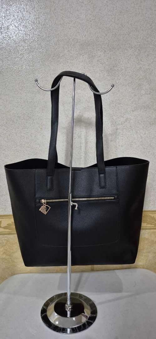 RT23-690 Promod Large Black Open Tote Shoulder Bag (Category: Tote Bags) located in Valenzuela. Submitted by dailyhappyfinds (Listing ID 1466098362, Image 2). Description: BRAND: Promod -Brand new without tag -Shoulder bag *Mall pullout/ factory pullout. Please manage your expectations. .