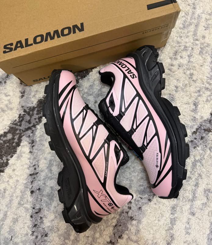 Salomon Gore-tex XT-6 (Category: Sneakers) located in Manila. Submitted by aiman_sole5 (Listing ID 1466021647, Image 2). Description: ₱2,400 - with box included Available size: 36. 37. 38. 39. 40 📍 Binondo, Manila - Lalamove available (same day delivery) - JNT shipping available .