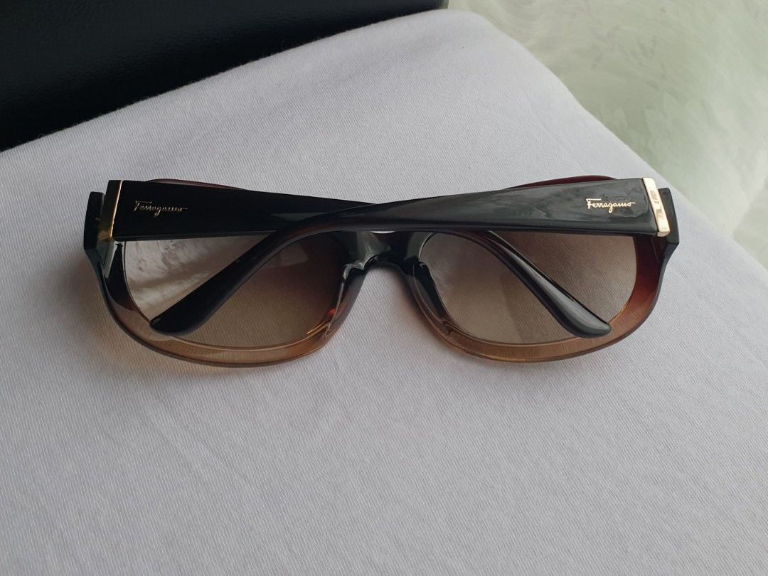Salvatore Ferragamo Sunglasses (Category: Sunglasses & Eyewear) located in Quezon City. Submitted by WasalakTwo (Listing ID 1466150848, Image 2). Description: Bought in Japan Made in Italy Authentic Goodcondition Clean and presentable Open for delivery nationwide.