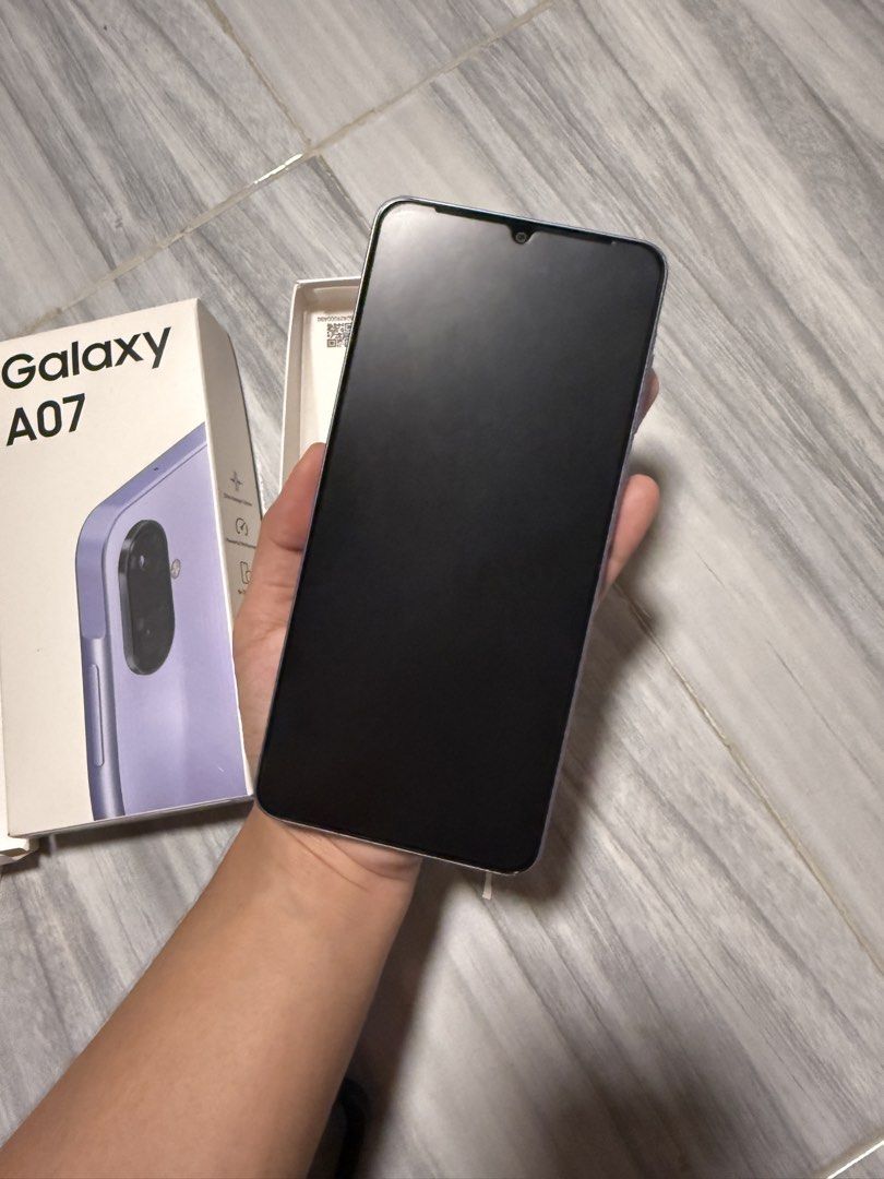 Samsung A07 Light Violet (Category: Samsung) located in Quezon City. Submitted by gooooodoffers (Listing ID 1466112027, Image 3). Description: No flaws Smooth like new Bought last July 2026 lang Rfs: Nagpalit ng model, rush need cash Comes with 2 cases With installed screen protector (matte privacy) Price is slightly nego Unit only, no charger. .