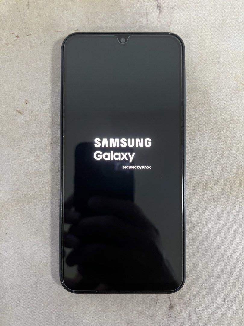Samsung Galaxy A15 5G (Category: Samsung) located in La Trinidad. Submitted by r34gtrmidnight (Listing ID 1466113593, Image 2). Description: Samsung Galaxy A15 5G Dual Sim Smart Locked 4gb/128gb Very Slightly Used (Pinang hotspot lang) Tempered Glass and Case since day 1 Factory stickers still intact 99% smooth No box W/ unused charger head W/ unused samsung earphones QC/Pasig lalamove.