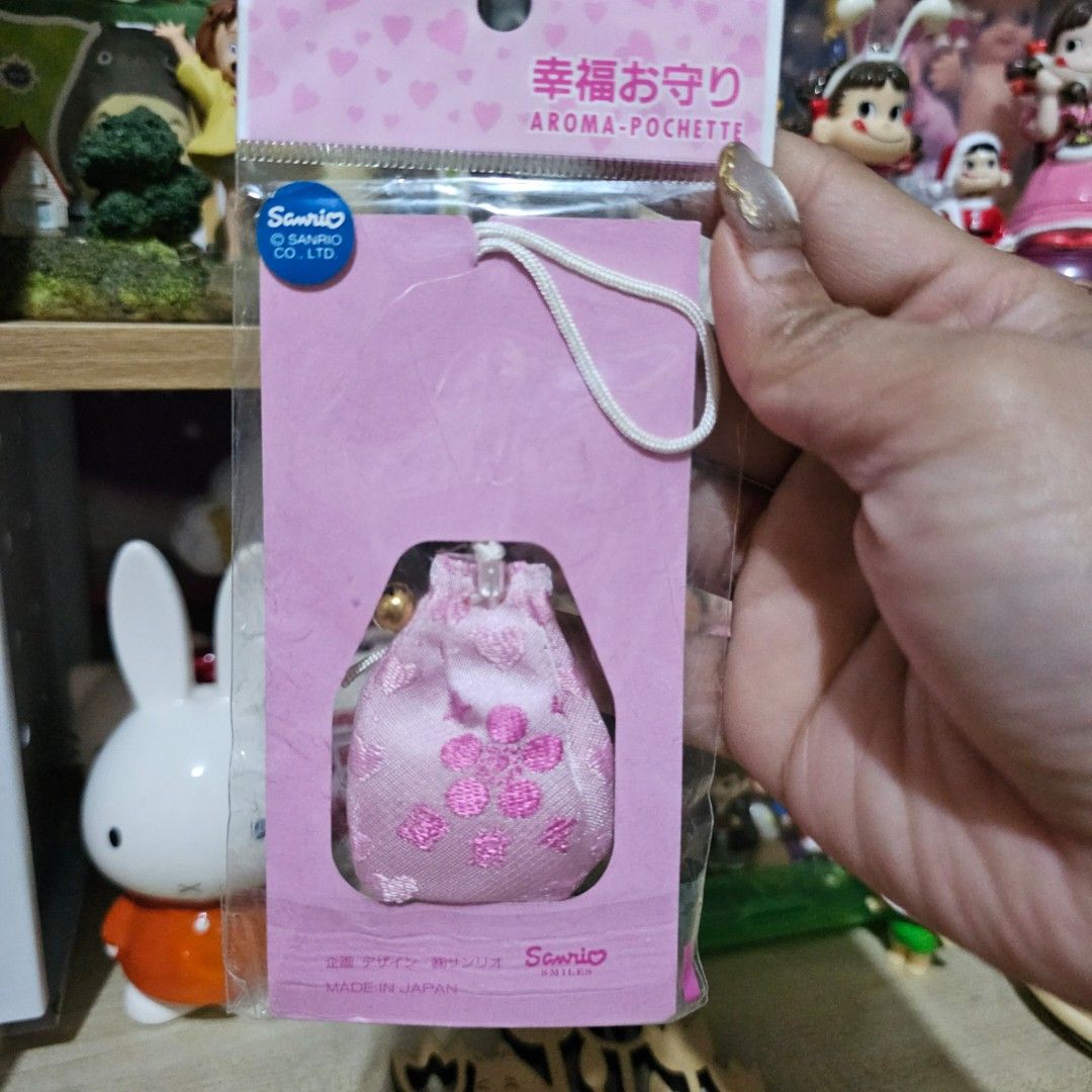 Sanrio Hello Kitty Happiness Charm (Category: Character Goods) located in Manila. Submitted by lovelylovesjapan (Listing ID 1466146140, Image 2). Description: 🌸The item is on-hand and authentic from Japan 🌸Mode of Payment (MOP): GCASH/Bank Transfer 🌸Mode of Delivery (MOD): J&T or Lalamove (Shipping every Saturday and Sunday) Notes: 🩷Breakable items are packed with care and caution. Seller will not be held liable for any damages incurred by th