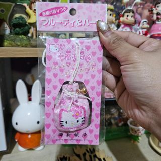(Category: ) located in . Submitted by lovelylovesjapan (Listing ID 1466146140, Image 1). Description: .