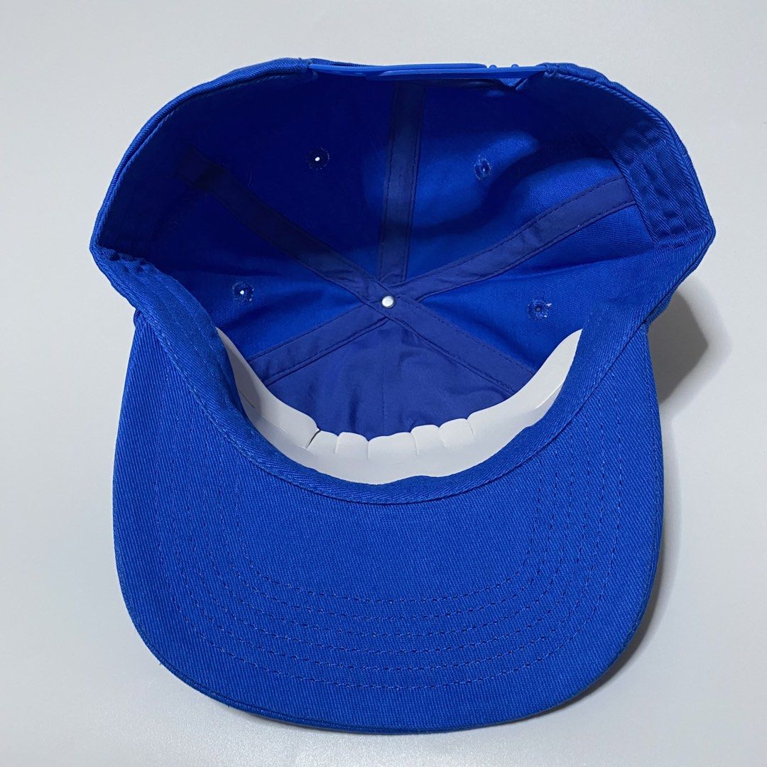 saturday night 6 panel cap (Category: Caps & Hats) located in Quezon City. Submitted by hatlocker (Listing ID 1466032859, Image 2). Description: 700 shipped dm.