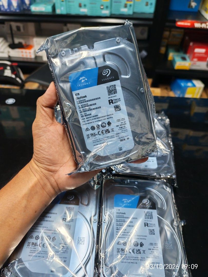 SEAGATE SKYHAWK SURVEILLANCE 3.5 HDD HARD DRIVE (Category: Hard Disks & Thumbdrives) located in Taguig. Submitted by rm.itech051523 (Listing ID 1466014924, Image 1). Description: 2years service warranty.